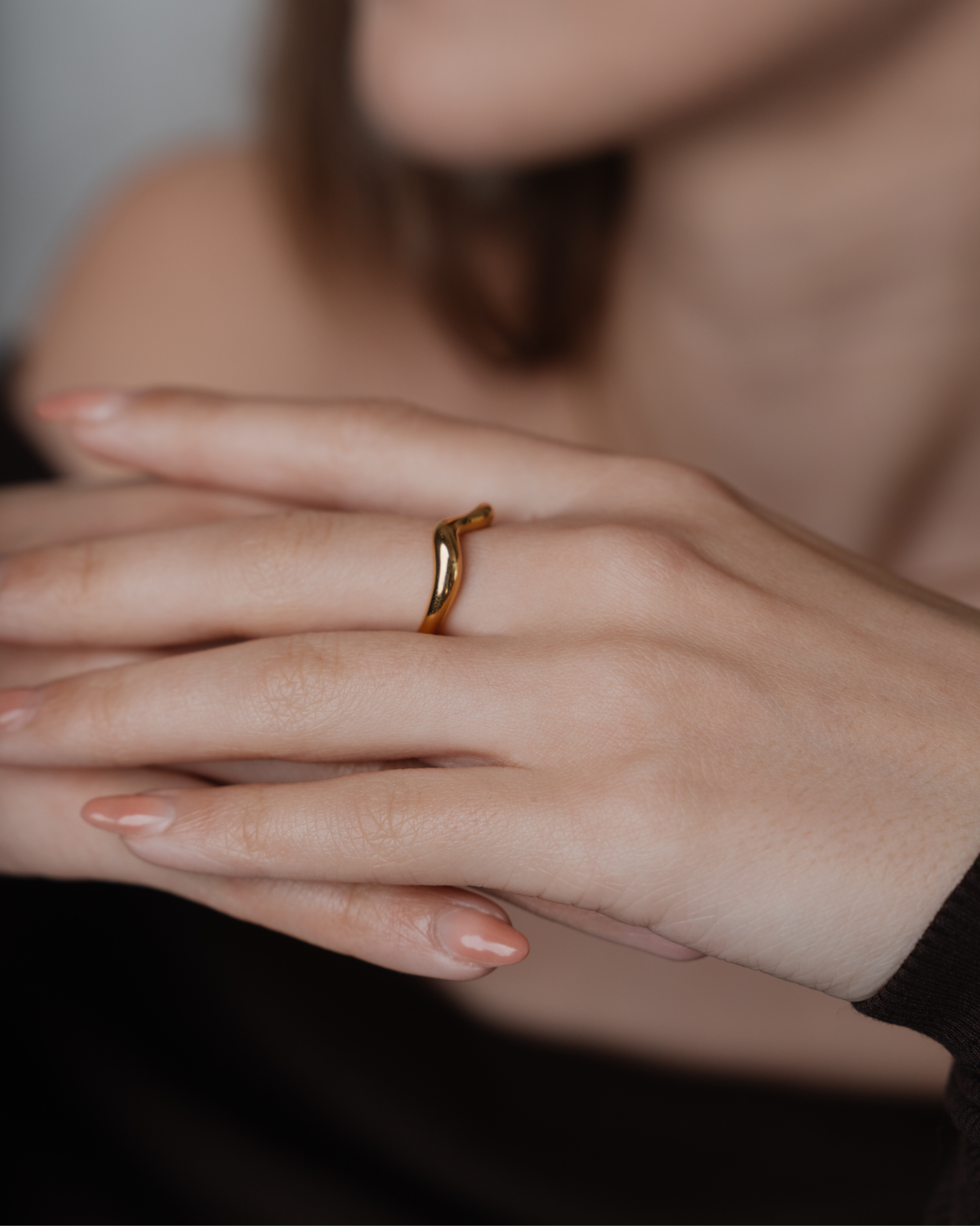 PRIYA Wave Ring