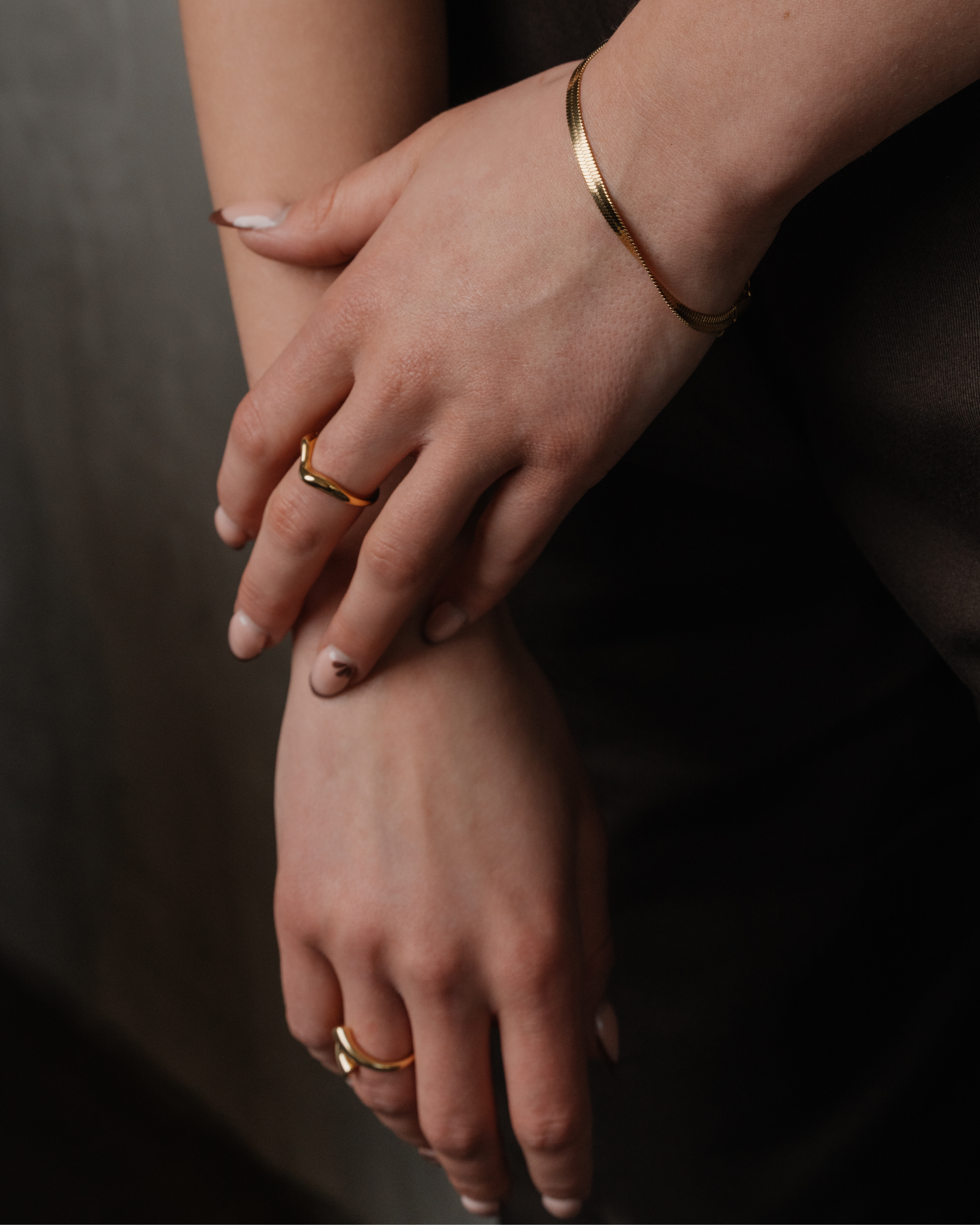 PRIYA Wave Ring