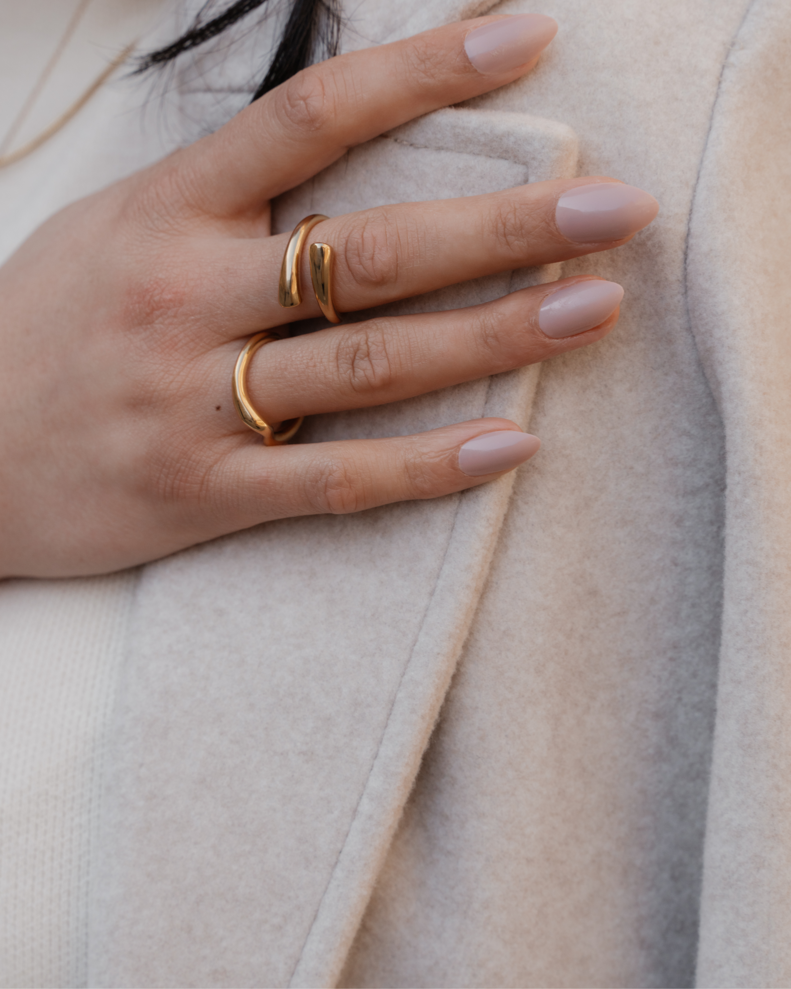 PRIYA Embrace Ring