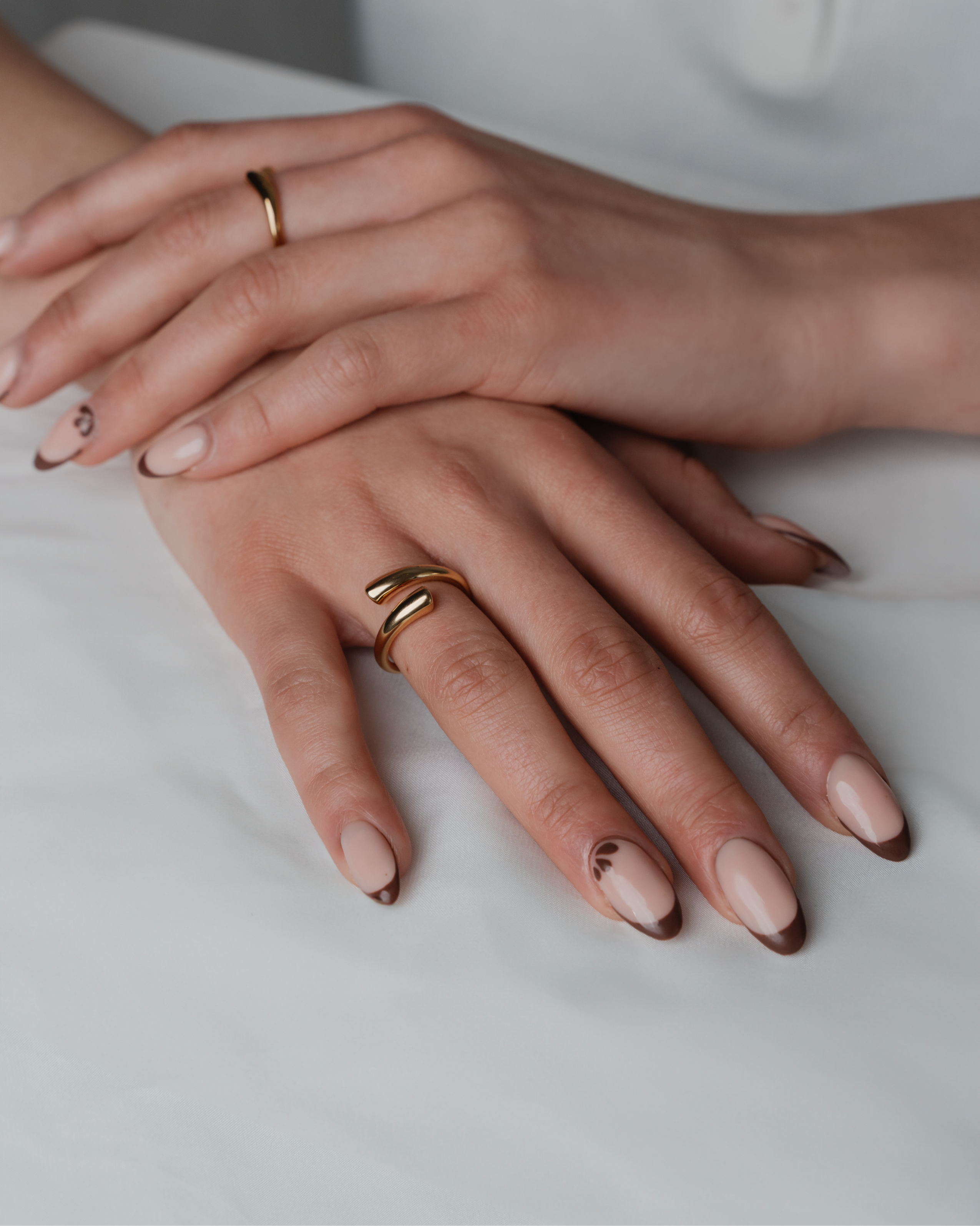 PRIYA Embrace Ring